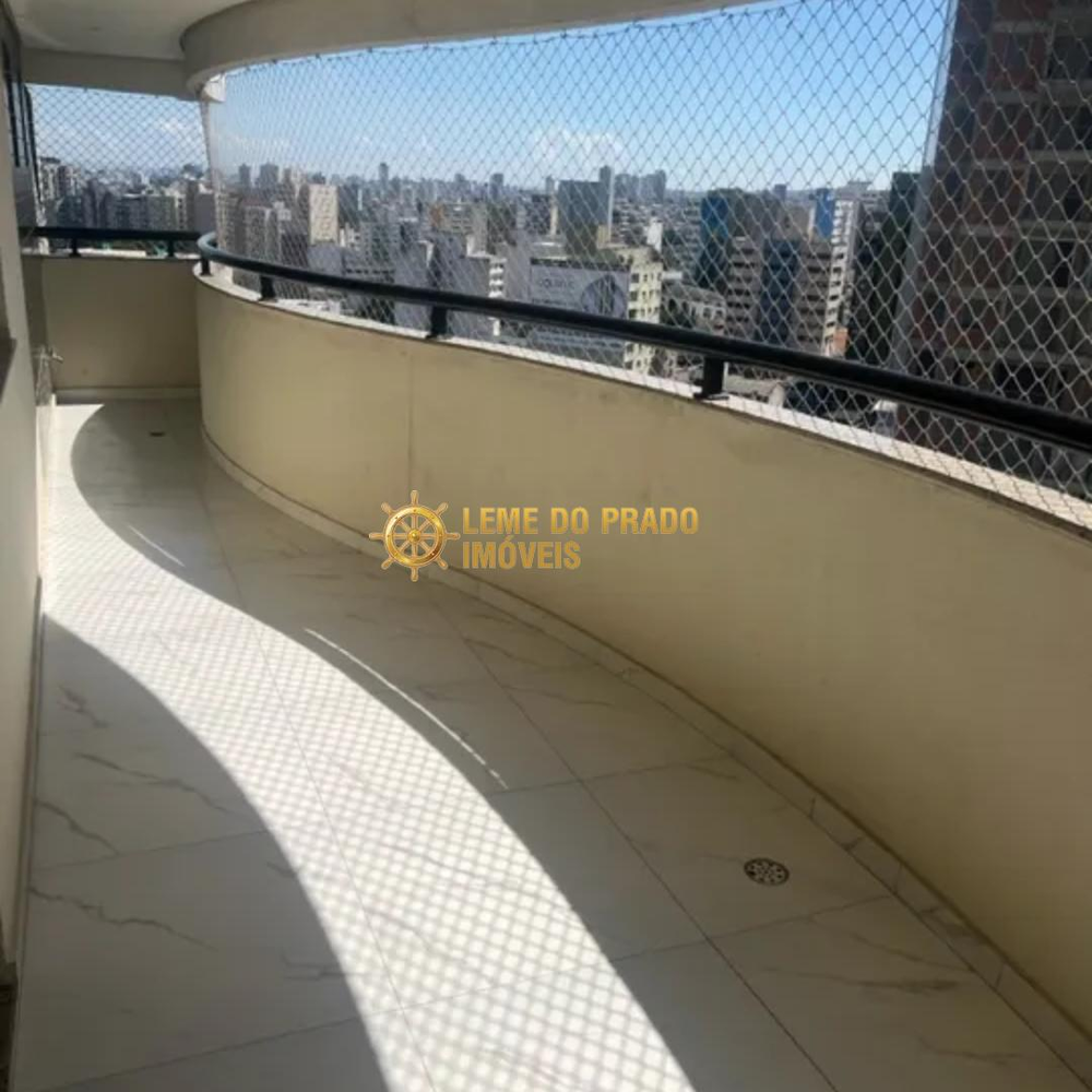 Apartamento para alugar com 3 quartos, 143m² - Foto 3