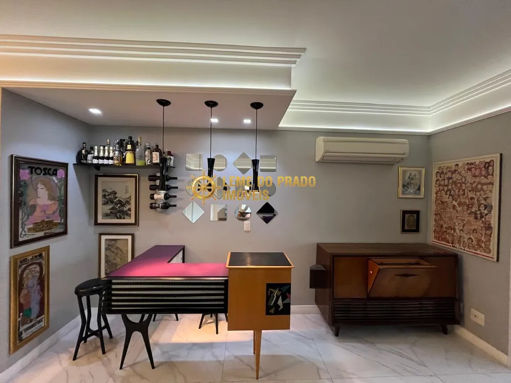 Apartamento, 3 quartos, 156 m² - Foto 1