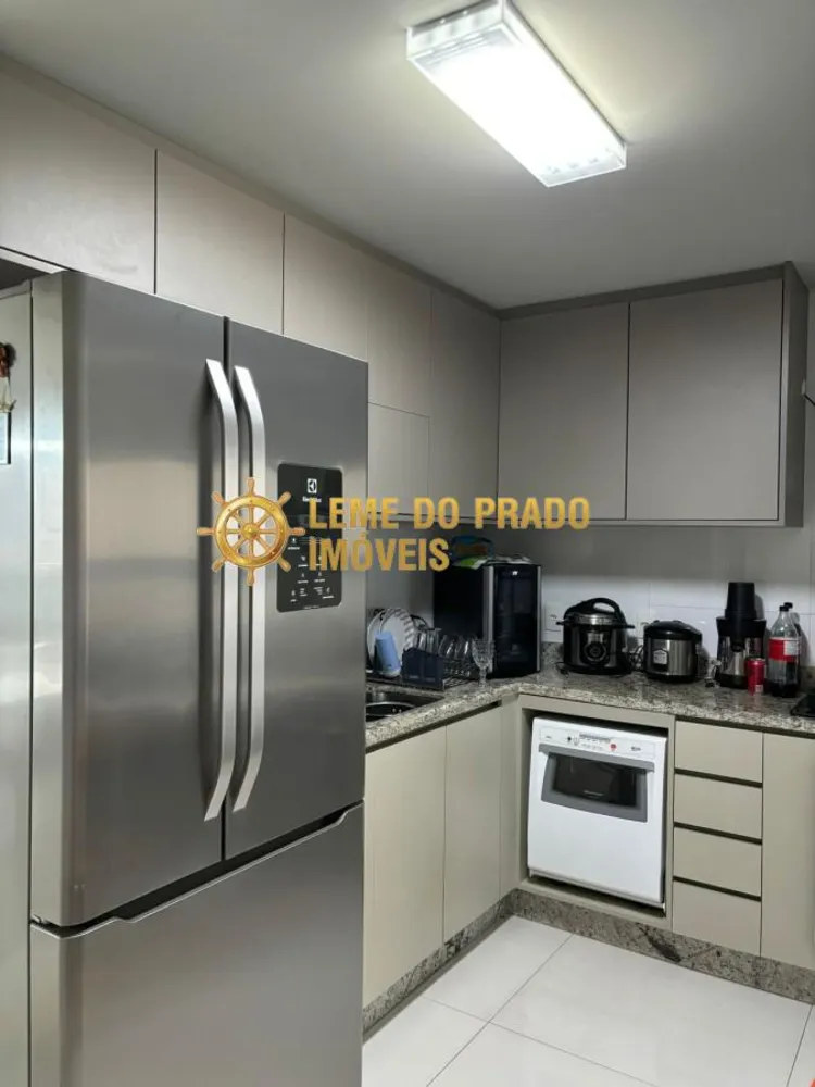 Apartamento, 3 quartos, 132 m² - Foto 2