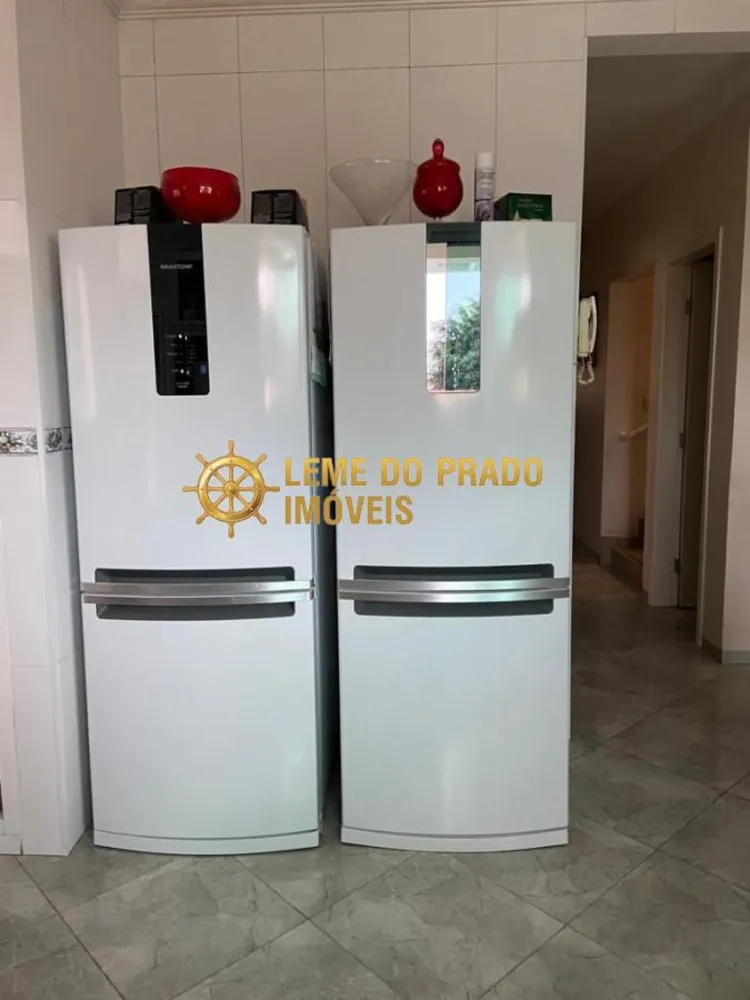 Sobrado, 5 quartos, 350 m² - Foto 1