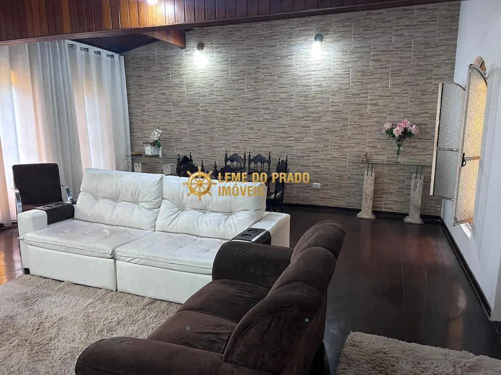 Sobrado, 4 quartos, 225 m² - Foto 1