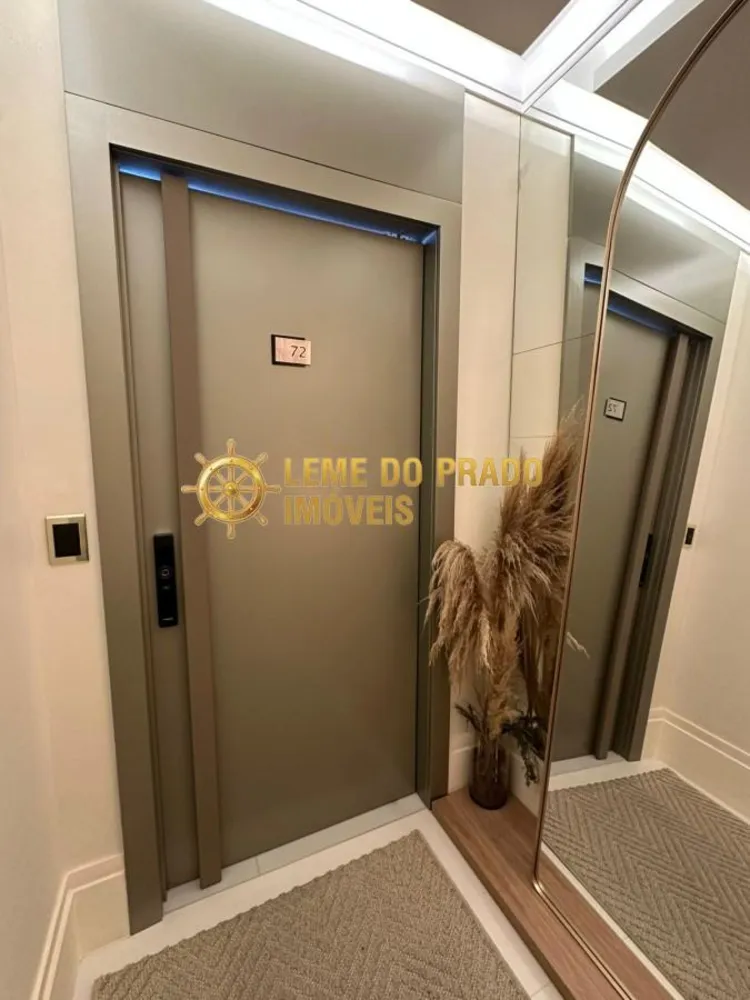 Apartamento, 3 quartos, 170 m² - Foto 1