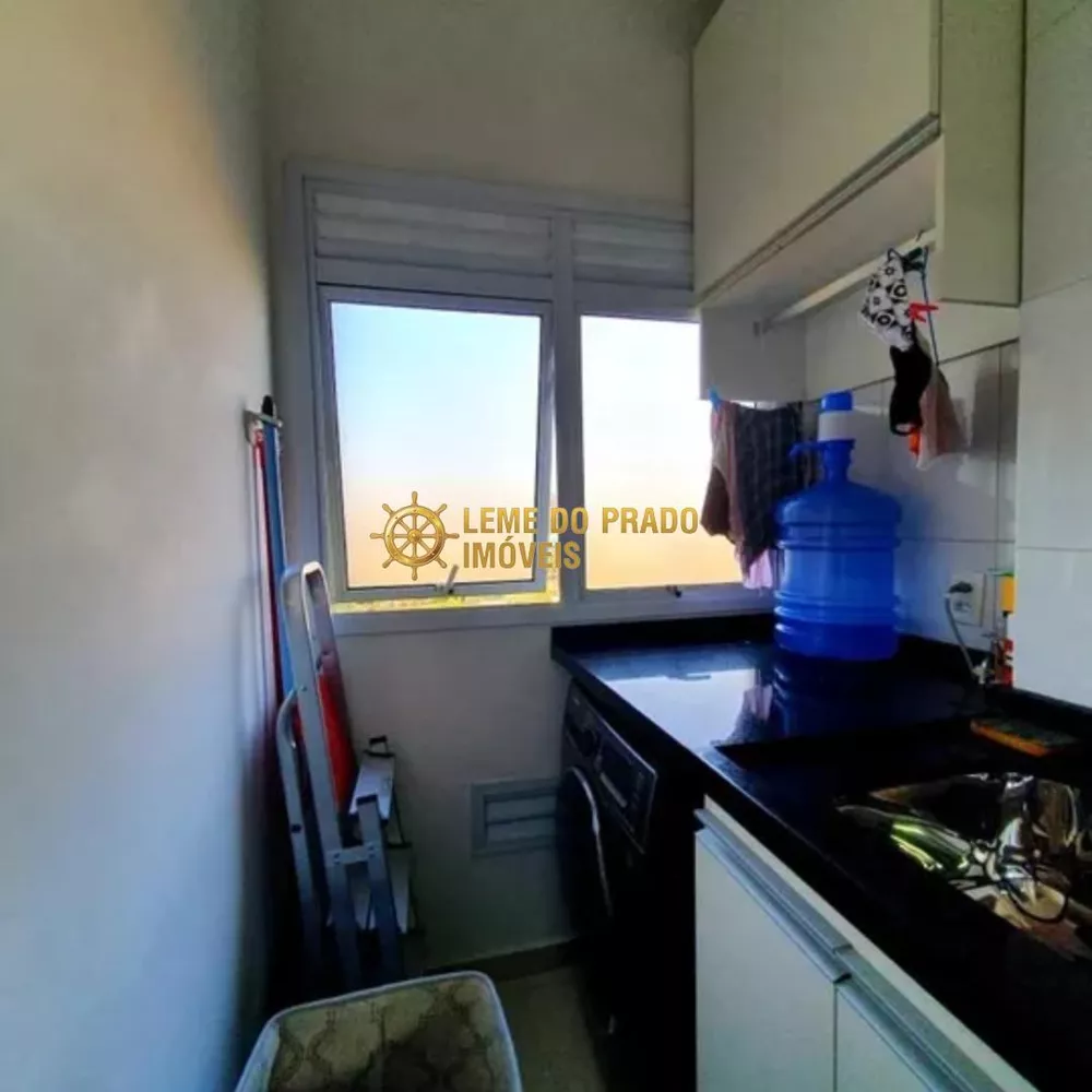 Apartamento à venda com 2 quartos, 64m² - Foto 6