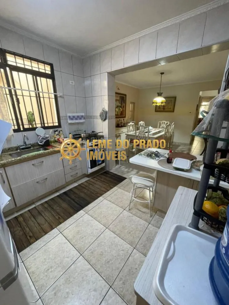 Sobrado, 3 quartos, 230 m² - Foto 1