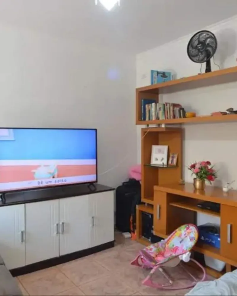 Casa, 2 quartos, 83 m² - Foto 1