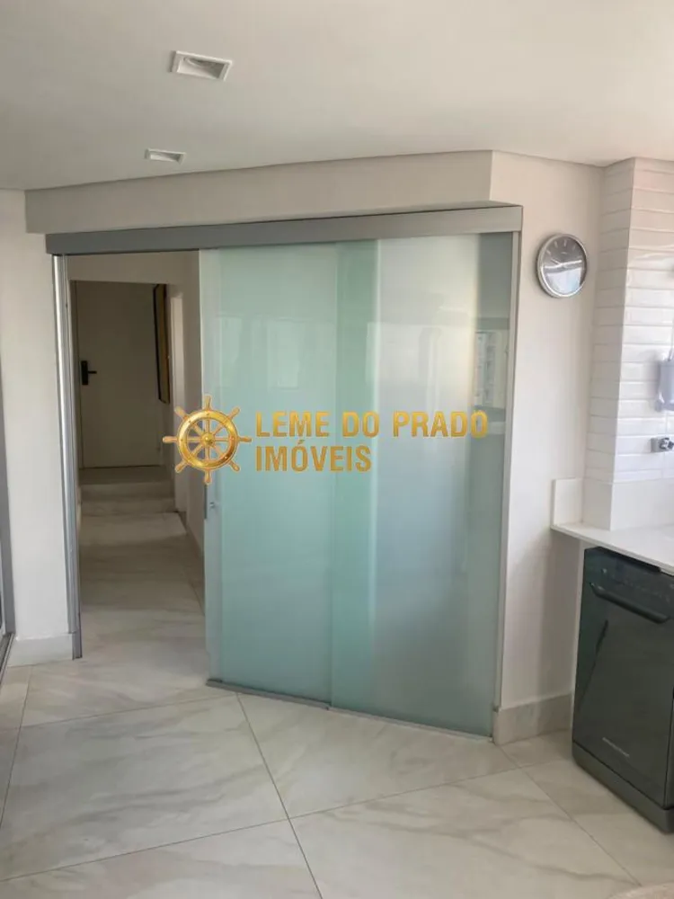 Apartamento, 3 quartos, 156 m² - Foto 1