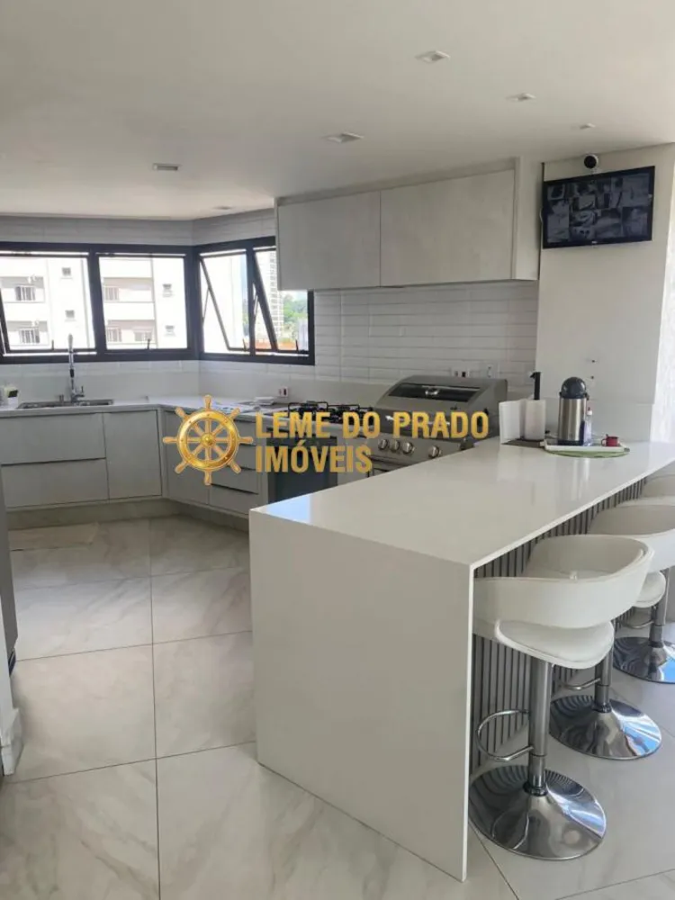 Apartamento, 3 quartos, 156 m² - Foto 2