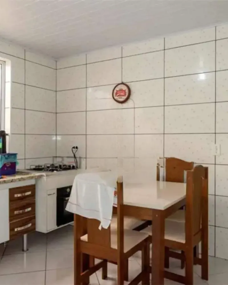 Casa, 2 quartos, 175 m² - Foto 1