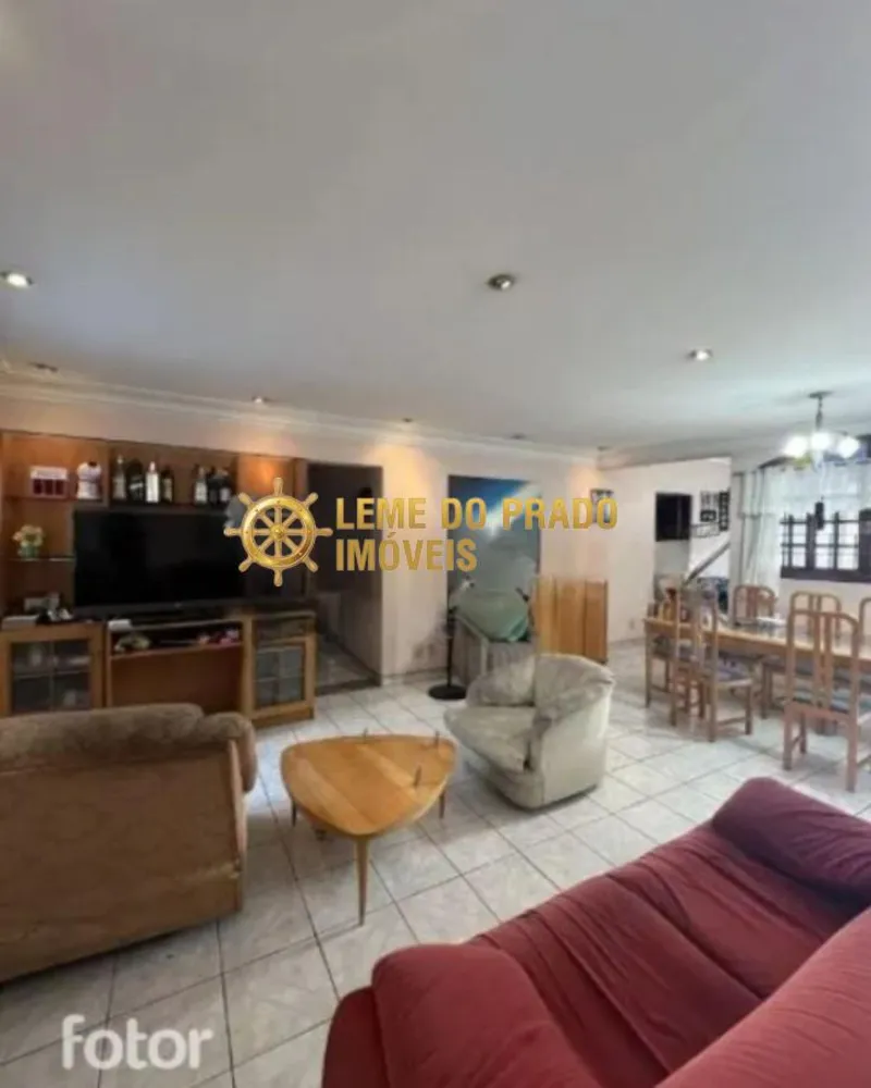 Sobrado, 3 quartos, 200 m² - Foto 1
