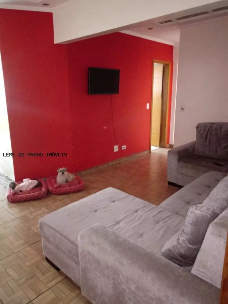 Apartamento à venda com 3 quartos, 98m² - Foto 1