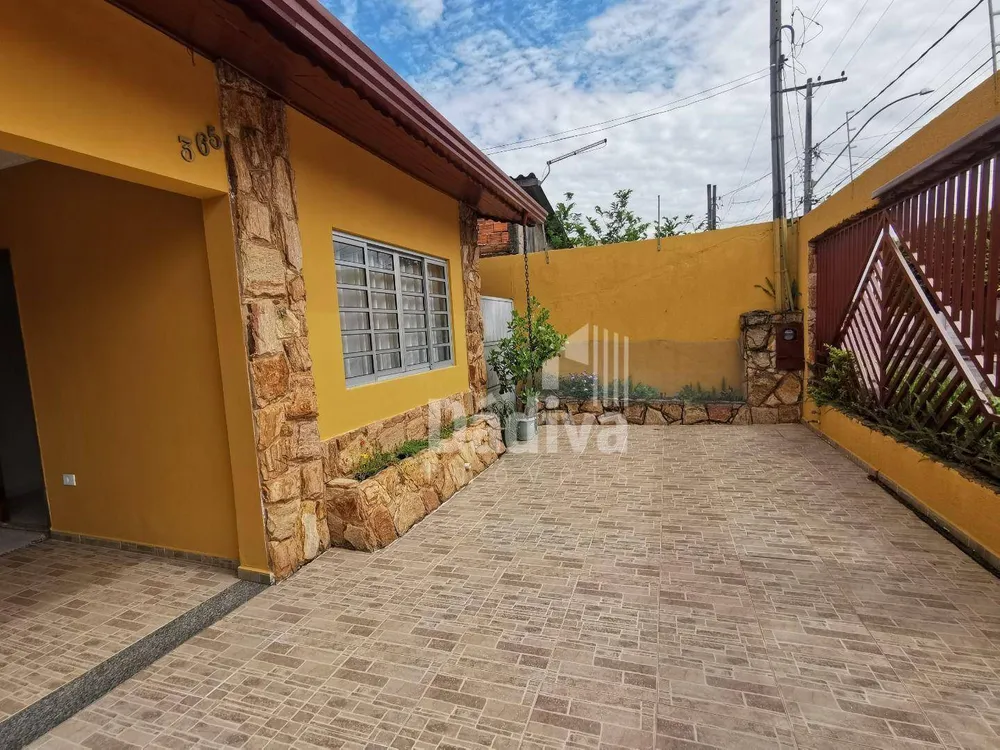 Casa, 3 quartos, 170 m² - Foto 1