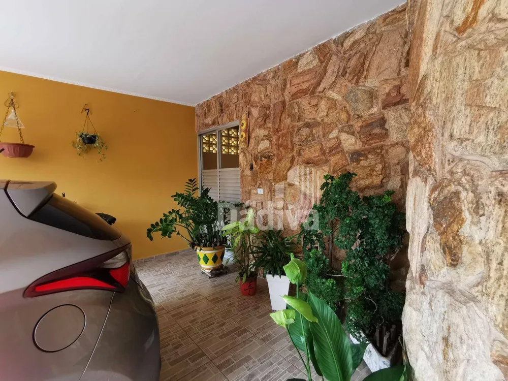 Casa, 3 quartos, 170 m² - Foto 2