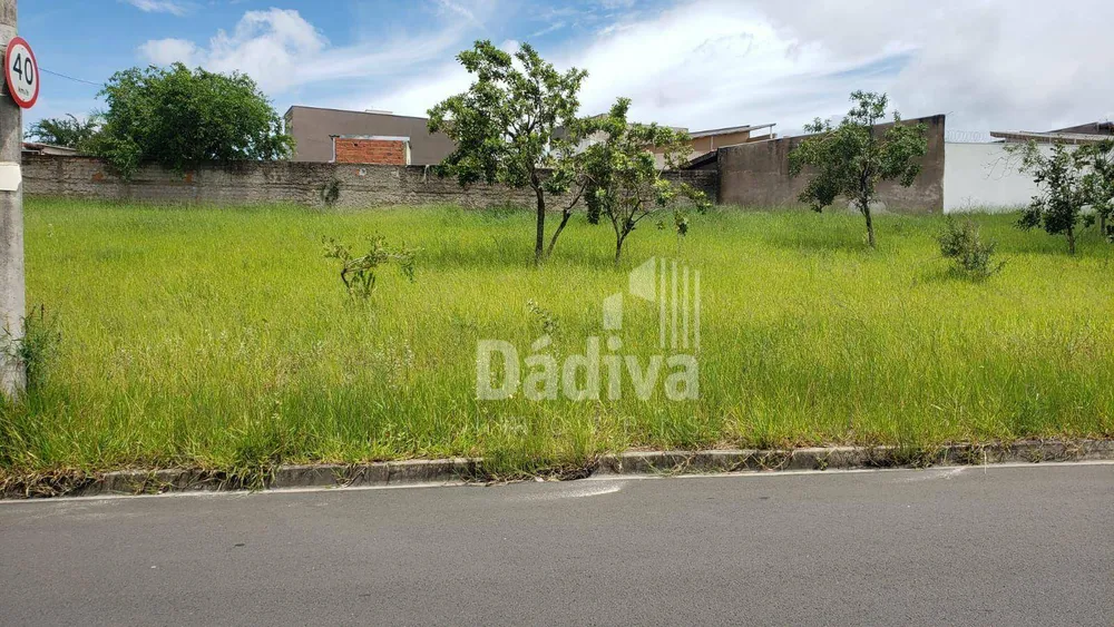 Terreno, 243 m² - Foto 1