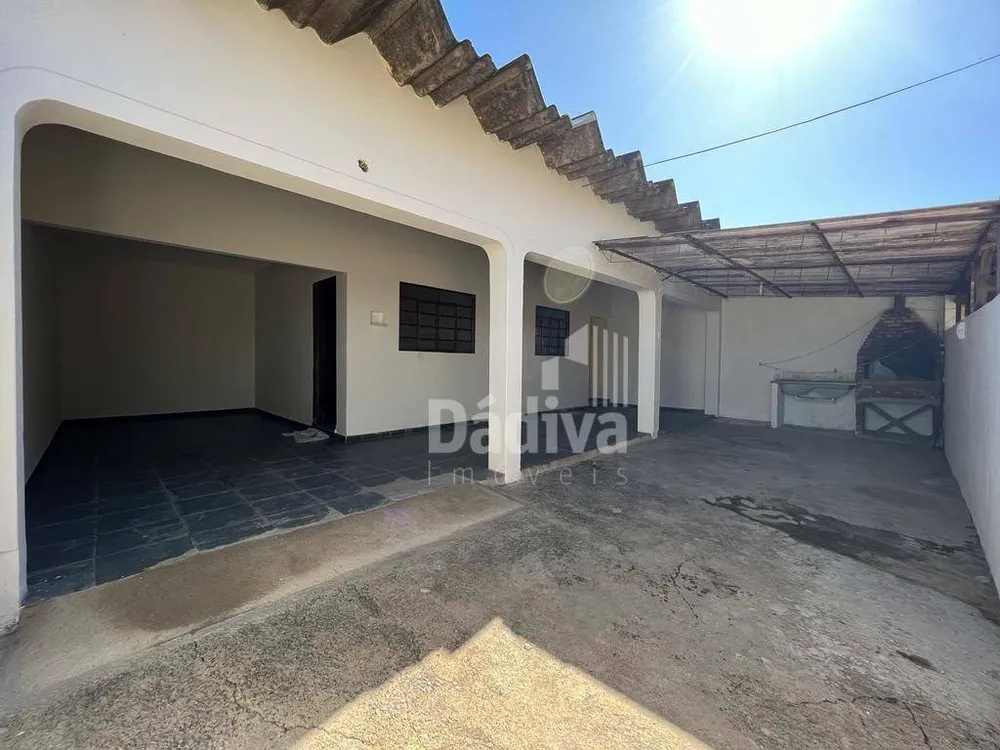 Casa, 3 quartos - Foto 1