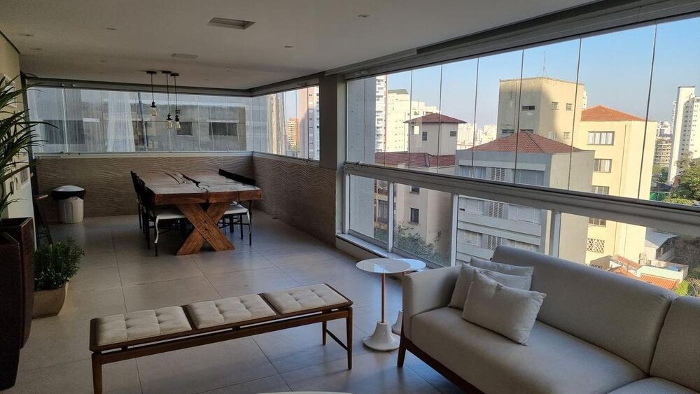 Apartamento, 4 quartos, 250 m² - Foto 1
