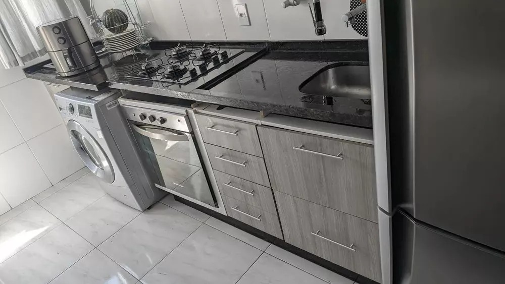 Apartamento à venda com 2 quartos, 47m² - Foto 3