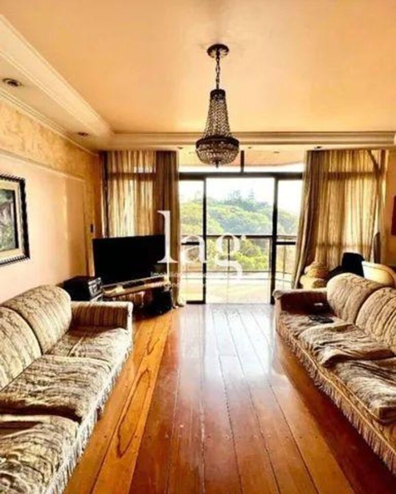 Apartamento, 3 quartos, 220 m² - Foto 1