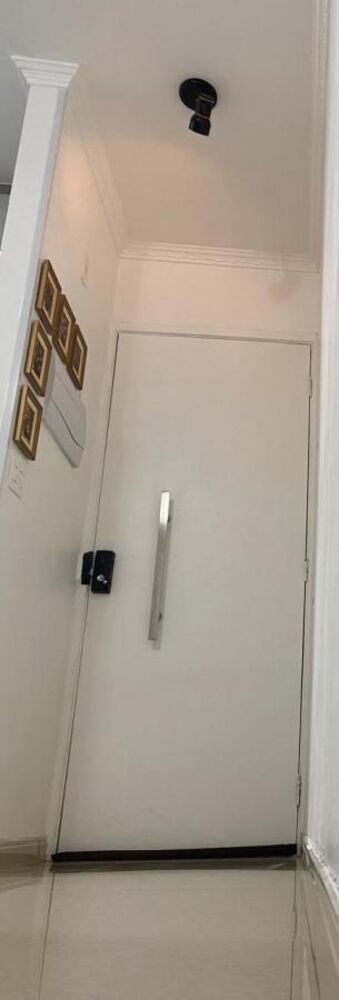 Apartamento à venda com 2 quartos, 55m² - Foto 2