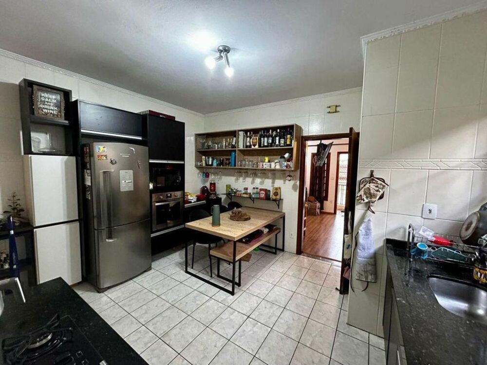 Casa, 3 quartos, 180 m² - Foto 3