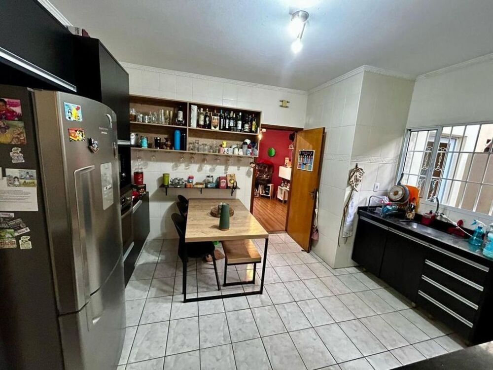 Casa, 3 quartos, 180 m² - Foto 4