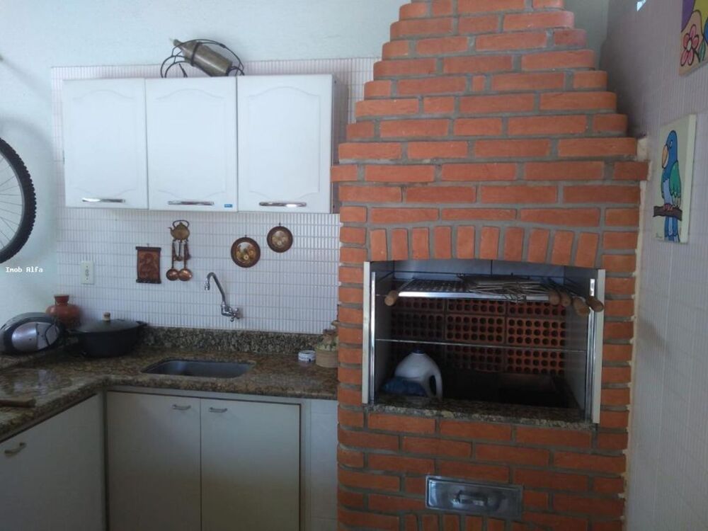 Casa à venda com 3 quartos, 255m² - Foto 3