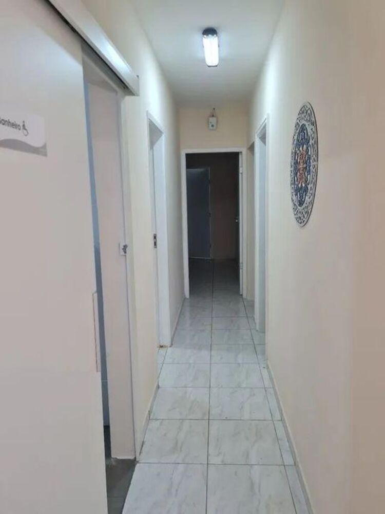 Casa, 5 quartos, 230 m² - Foto 4
