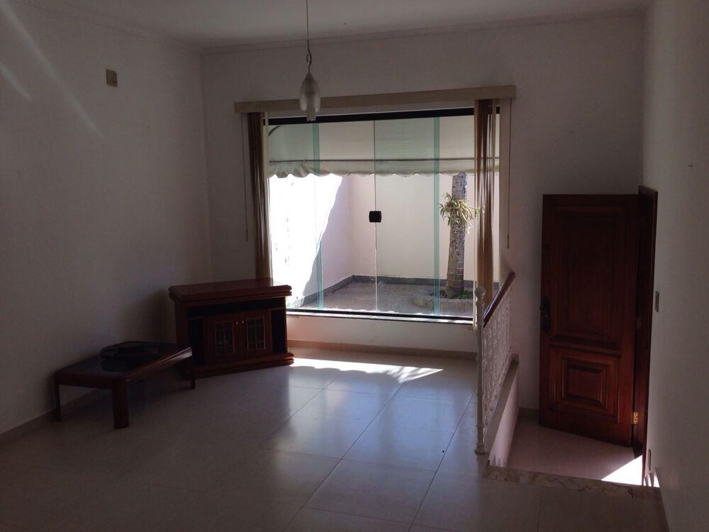 Casa, 3 quartos, 200 m² - Foto 2