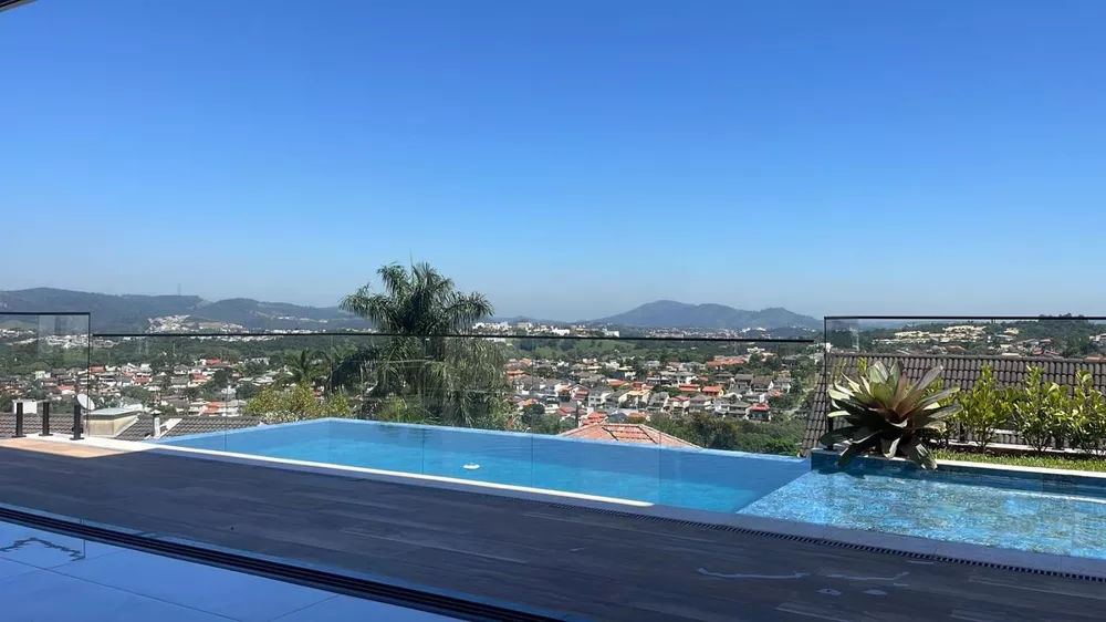 Casa de Condomínio à venda com 4 quartos, 480m² - Foto 1