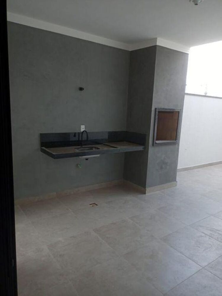Casa de Condomínio à venda com 3 quartos, 142m² - Foto 1