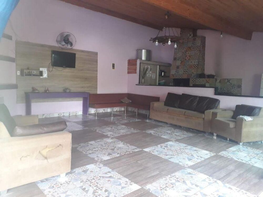 Chácara à venda com 4 quartos, 1500m² - Foto 10