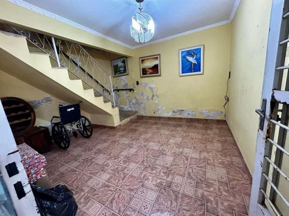 Casa à venda com 3 quartos, 360m² - Foto 6