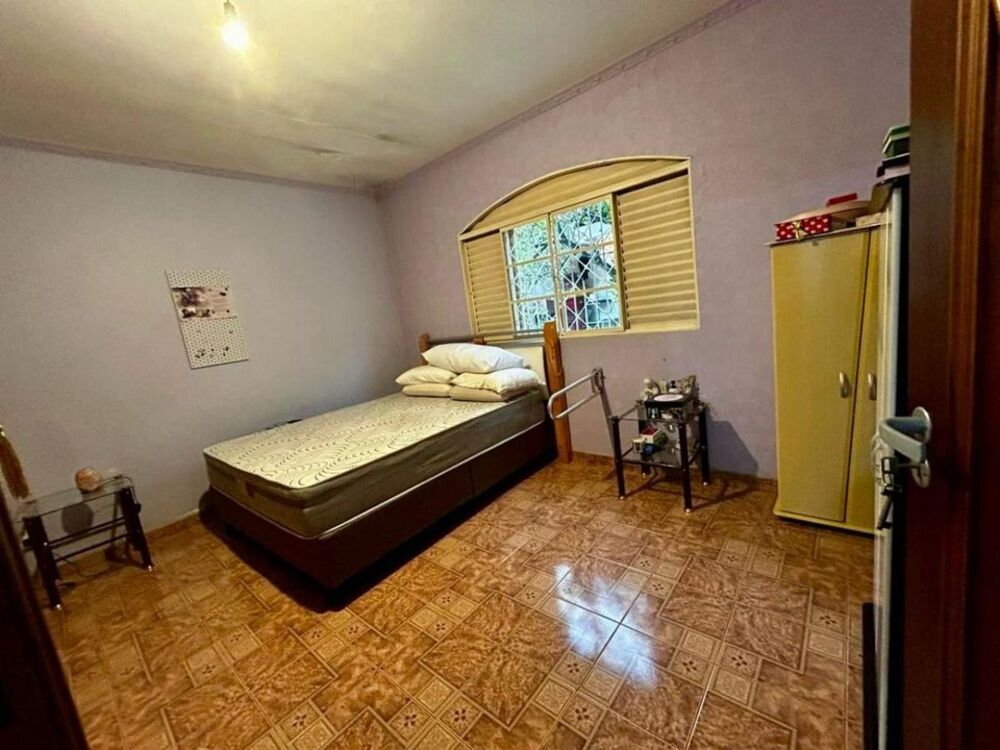 Casa à venda com 3 quartos, 360m² - Foto 16