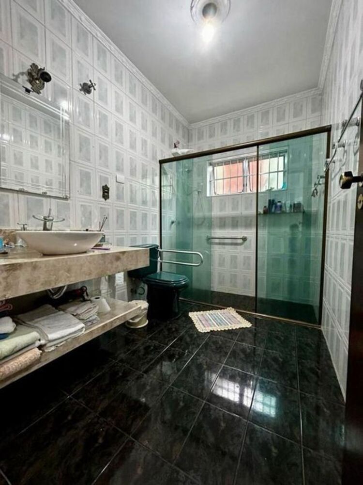 Casa à venda com 3 quartos, 360m² - Foto 13
