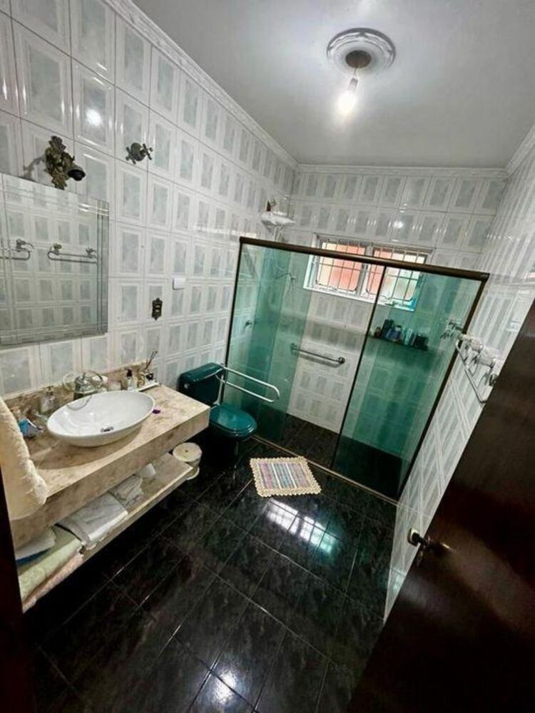 Casa à venda com 3 quartos, 360m² - Foto 14