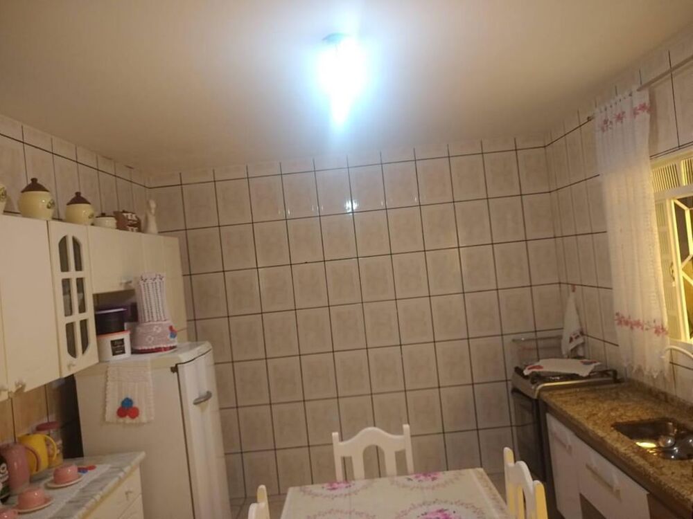 Casa, 2 quartos, 300 m² - Foto 1