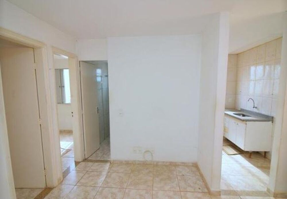 Apartamento à venda com 2 quartos, 42m² - Foto 2
