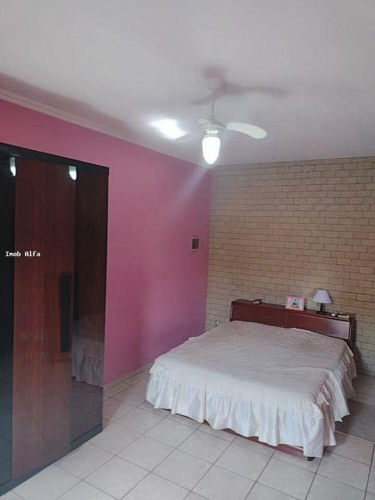 Casa, 3 quartos, 218 m² - Foto 9