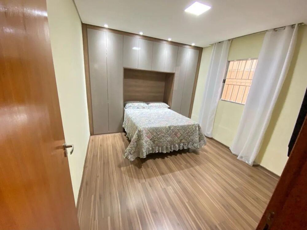 Casa, 2 quartos, 214 m² - Foto 2