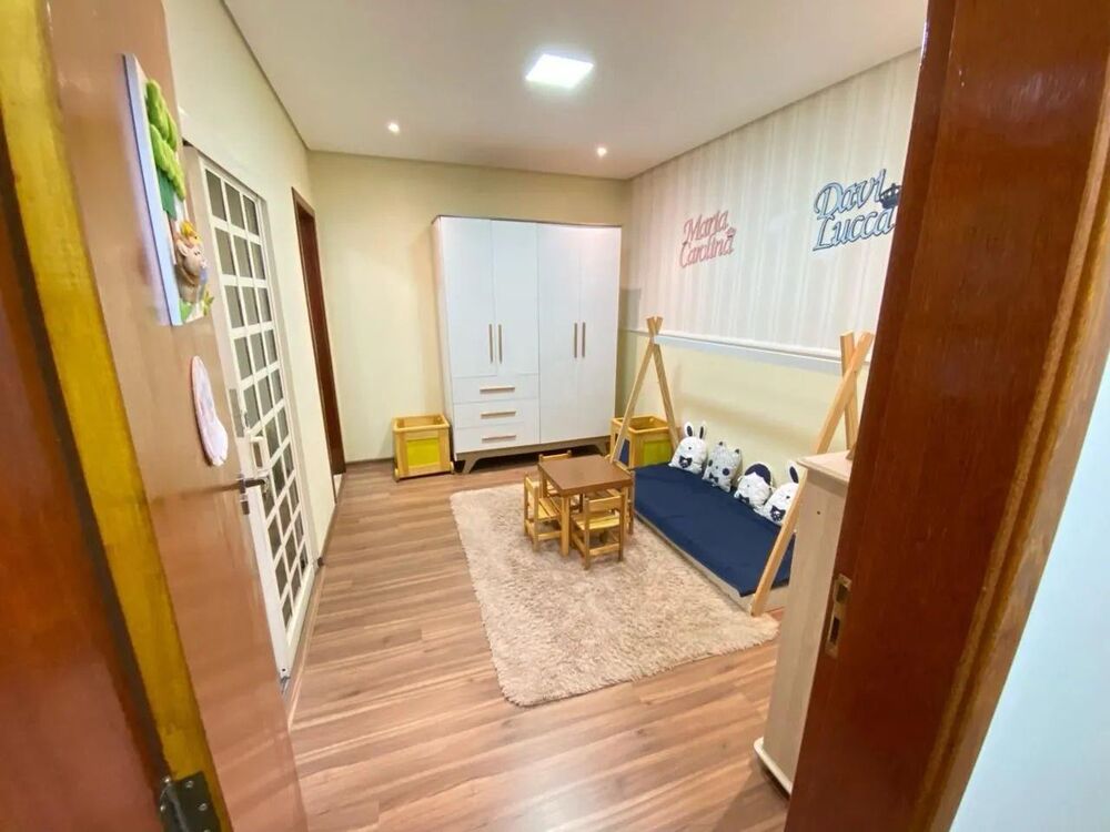Casa, 2 quartos, 214 m² - Foto 4