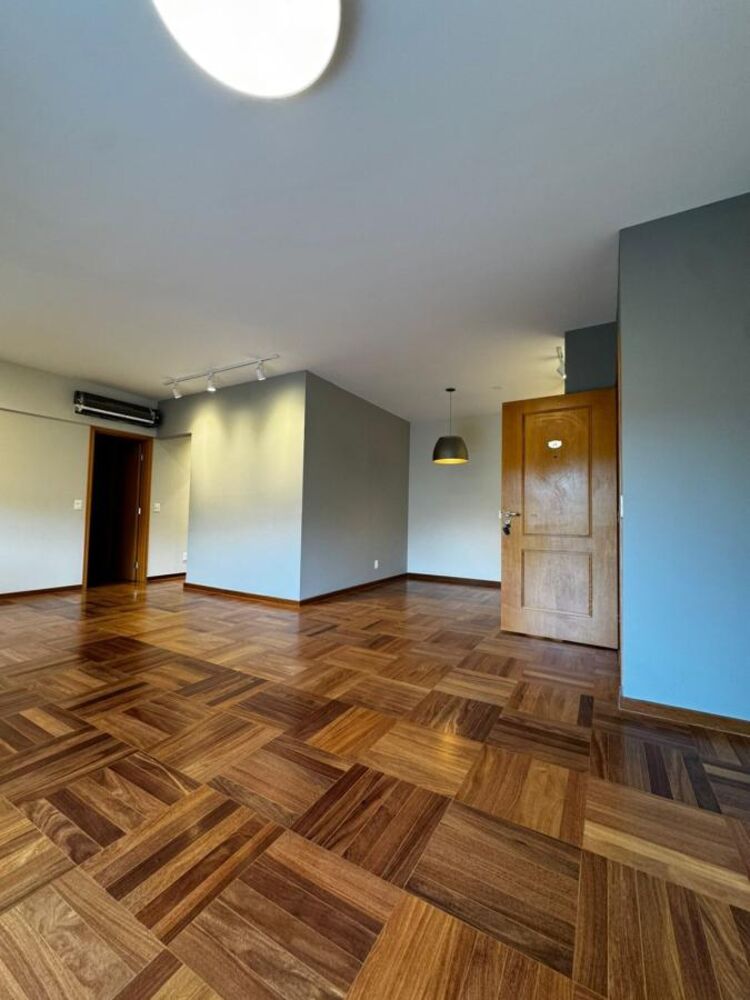 Apartamento, 3 quartos, 139 m² - Foto 2