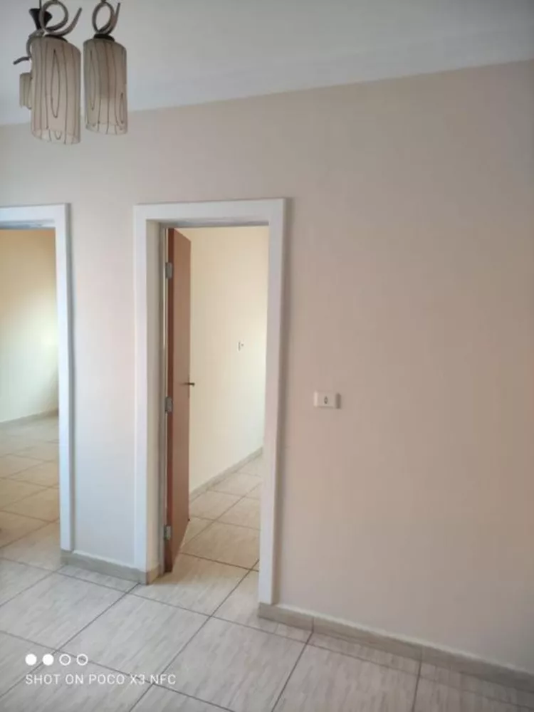 Casa à venda com 3 quartos, 160m² - Foto 1