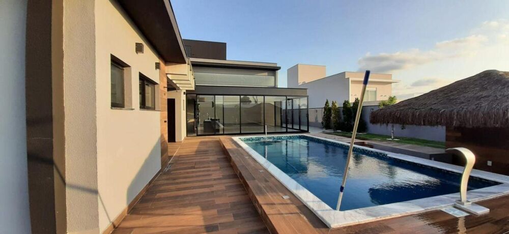 Casa de Condomínio à venda com 5 quartos, 1100m² - Foto 2
