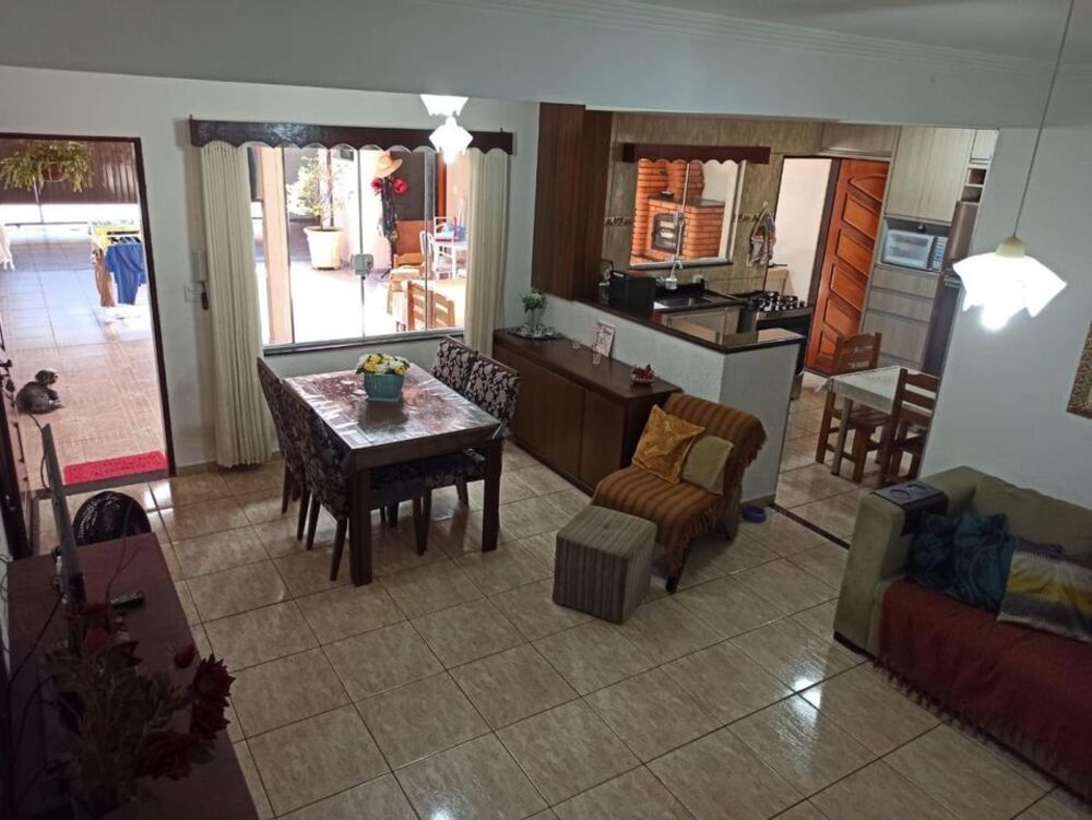 Casa, 2 quartos, 182 m² - Foto 3