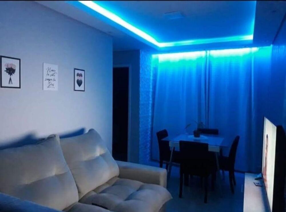 Apartamento à venda com 2 quartos, 45m² - Foto 1