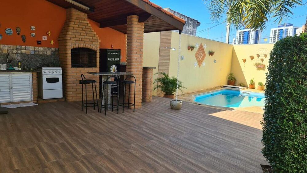 Casa, 2 quartos, 290 m² - Foto 1