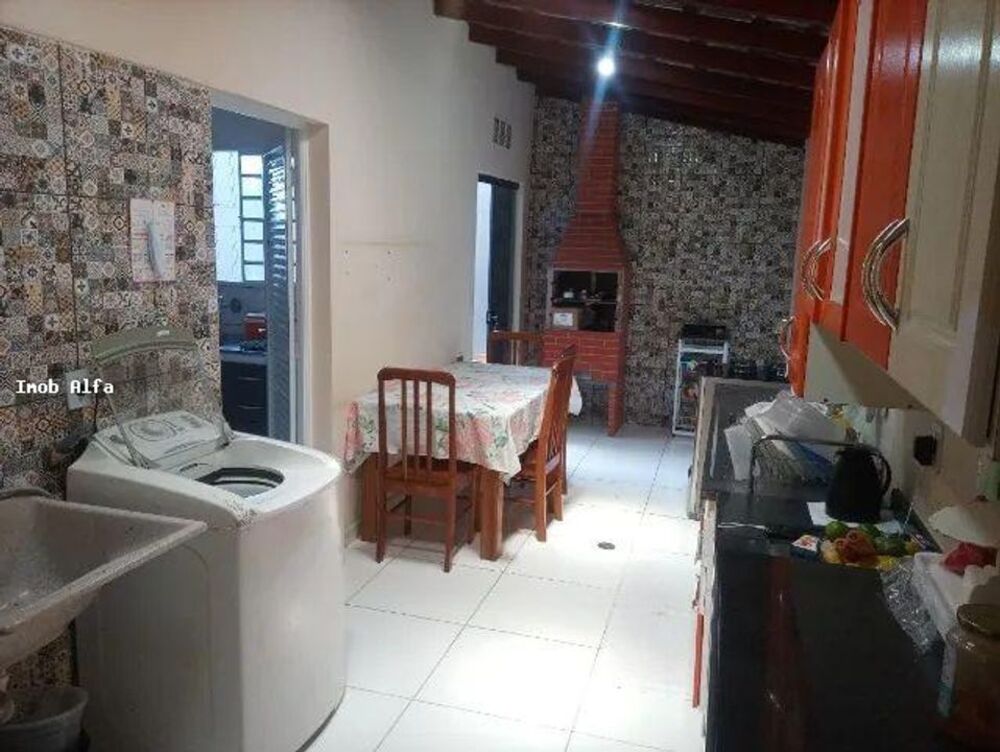 Casa, 3 quartos, 205 m² - Foto 3