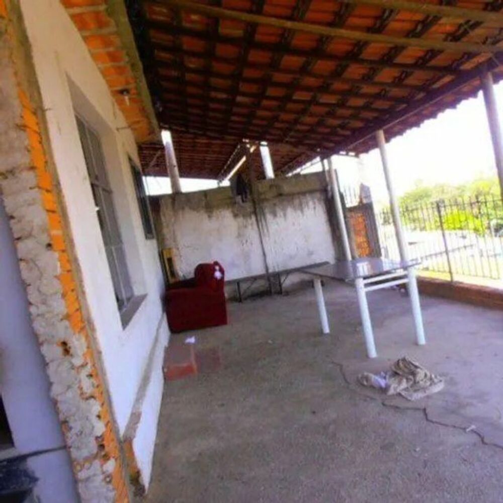 Casa, 2 quartos, 300 m² - Foto 2