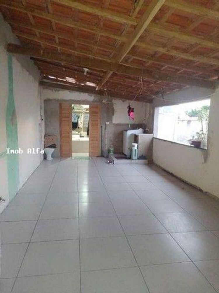 Casa à venda com 2 quartos, 126m² - Foto 2