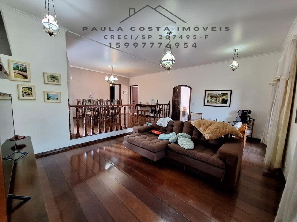 Casa, 3 quartos, 201 m² - Foto 1