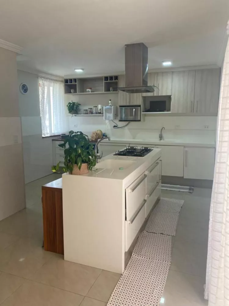 Sobrado à venda com 3 quartos, 310m² - Foto 9